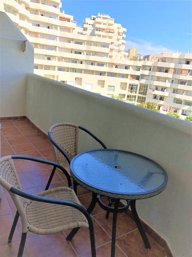 Precioso Apartamento Frente Al Mar Benalbeach Apartment Benalmadena Exterior photo